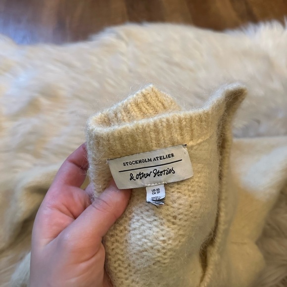 & OTHER STORIES Voluminous Sleeve Square Neck Sweater Top Alpaca And Wool Blend - Picture 6 of 7